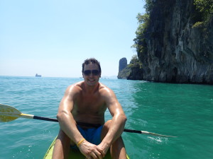 Kayaking around Hong Island